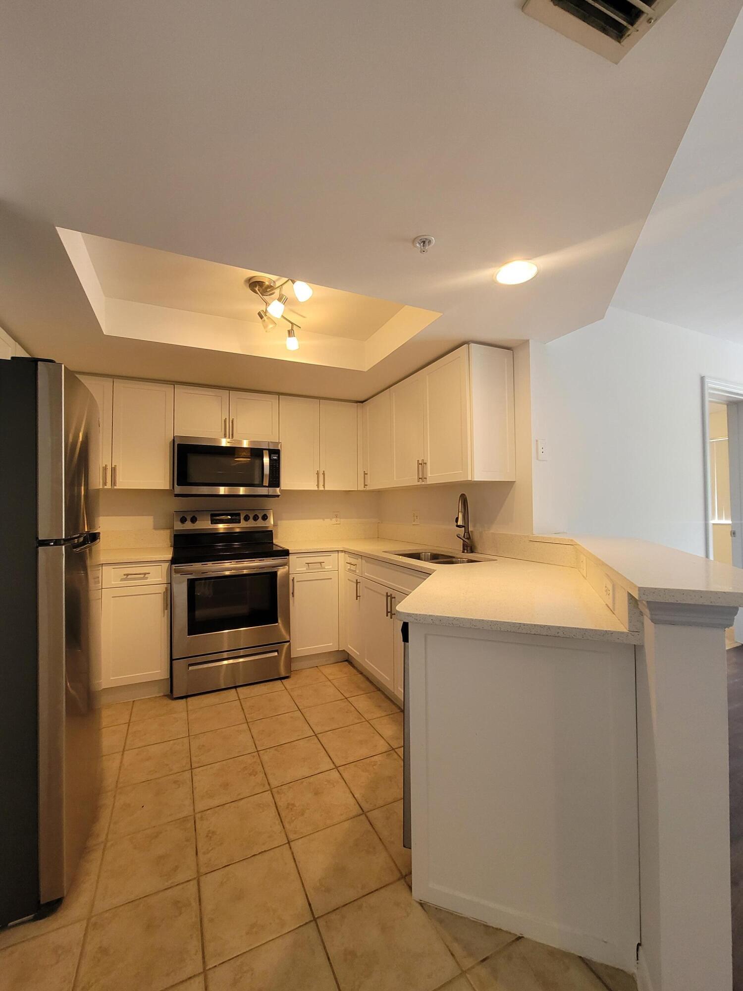 GRAND ISLES CONDO - Residential Lease