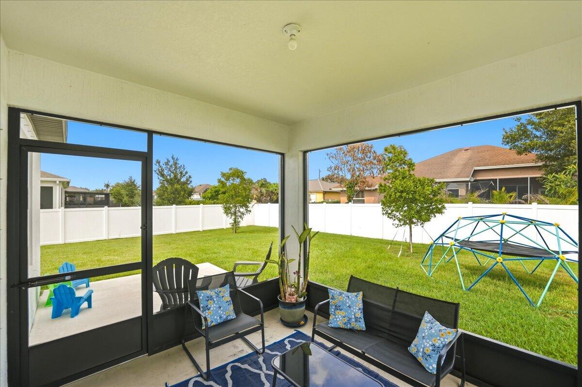 PORT ST LUCIE SECTION 33 - Residential