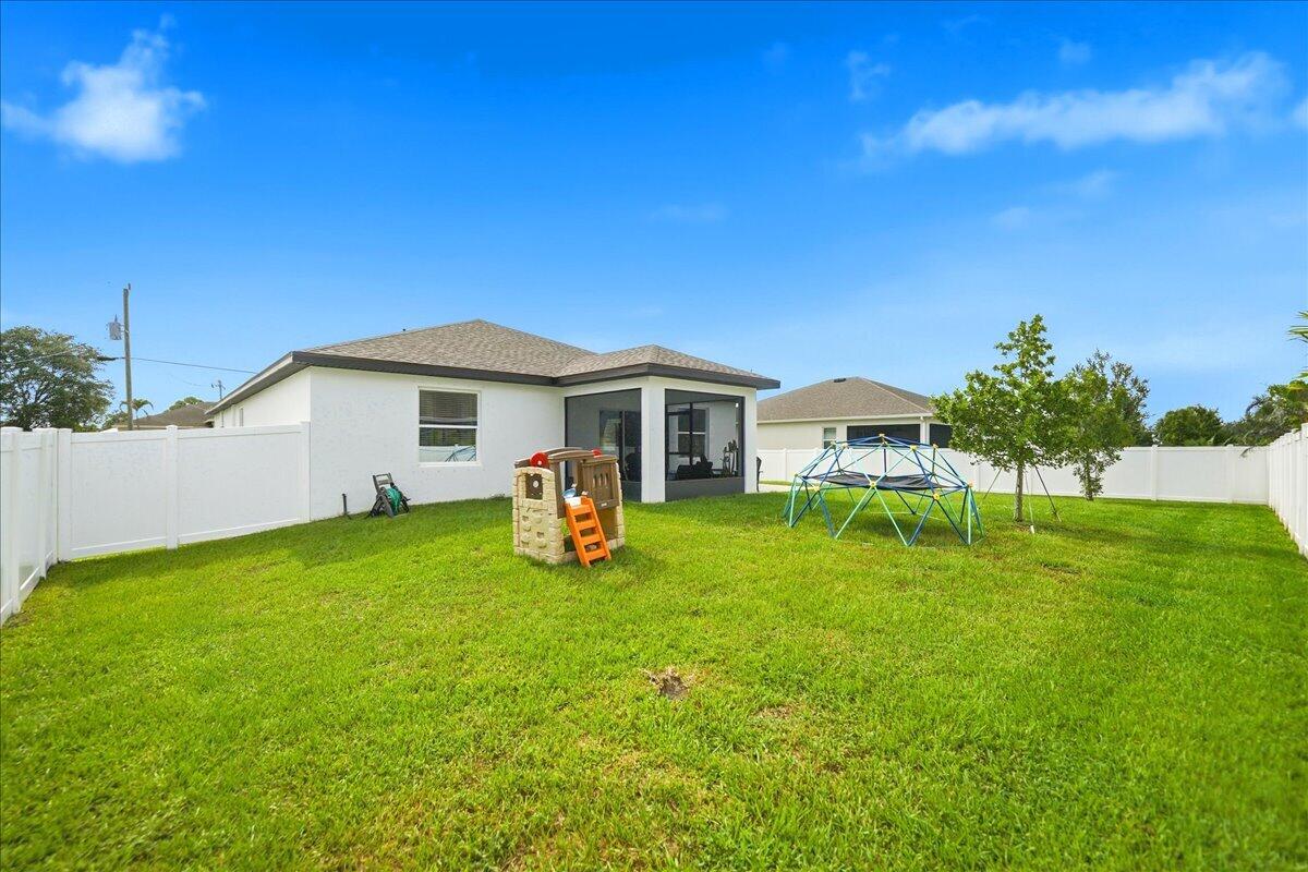 PORT ST LUCIE SECTION 33 - Residential