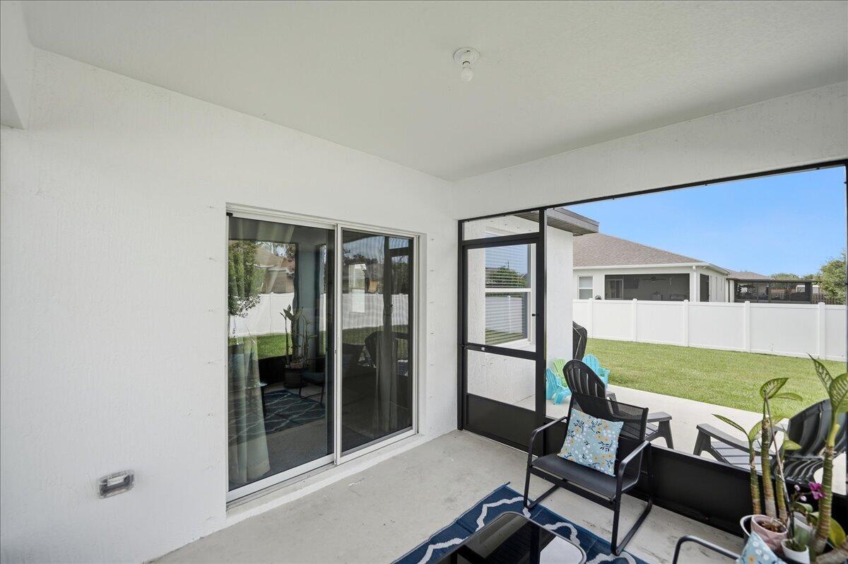 PORT ST LUCIE SECTION 33 - Residential