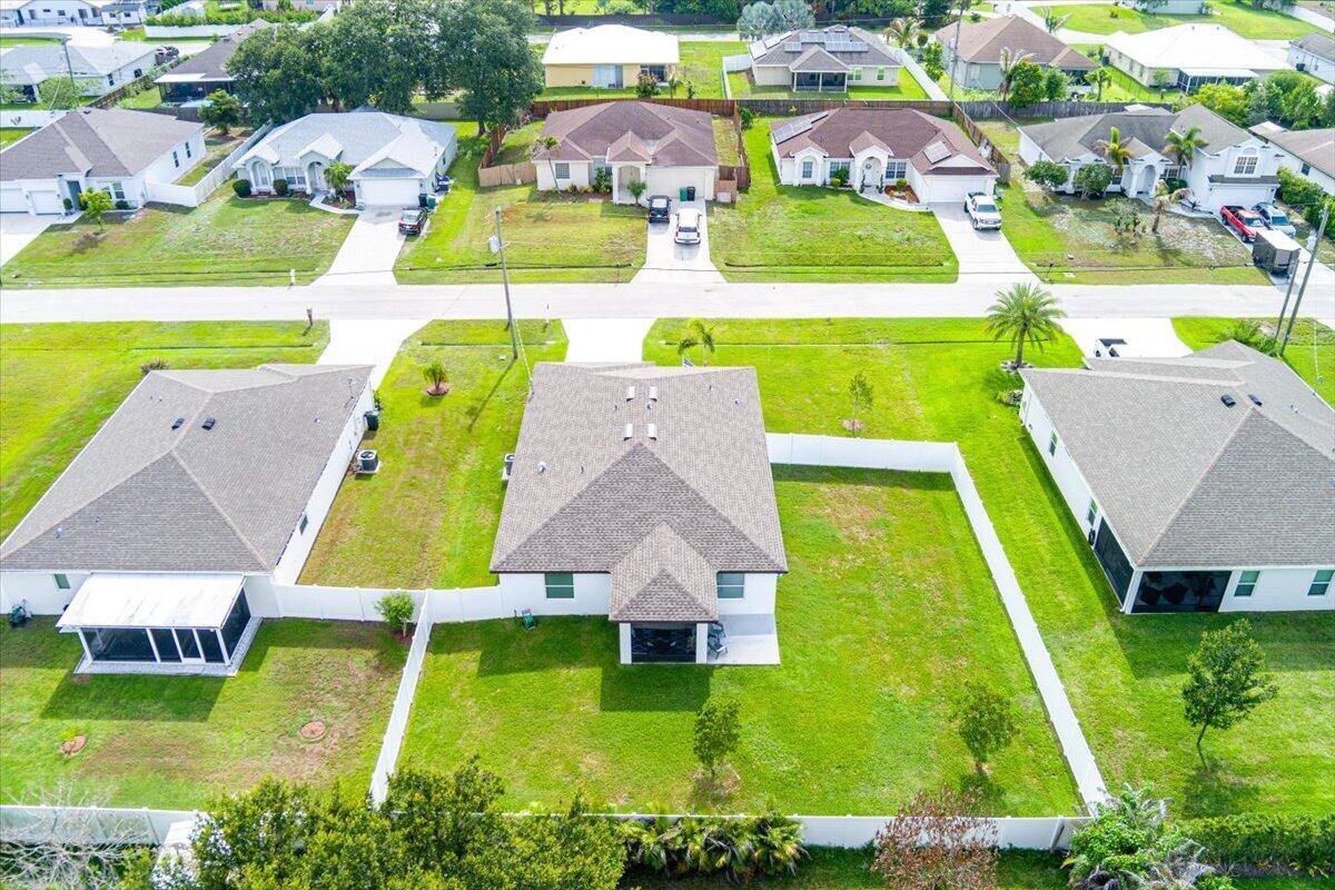 PORT ST LUCIE SECTION 33 - Residential