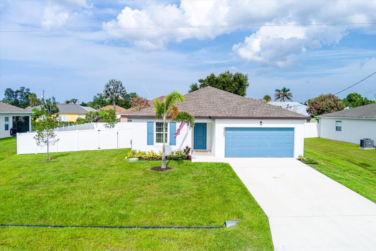 PORT ST LUCIE SECTION 33 - Residential
