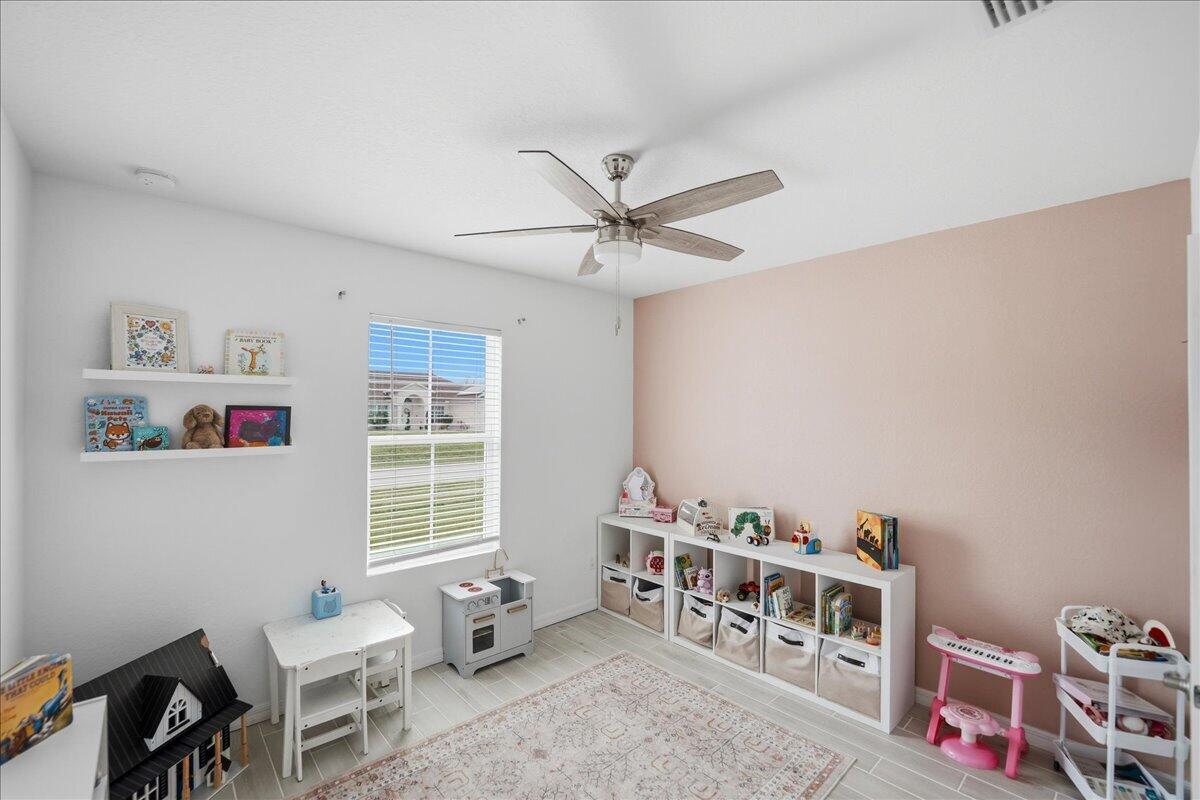 PORT ST LUCIE SECTION 33 - Residential