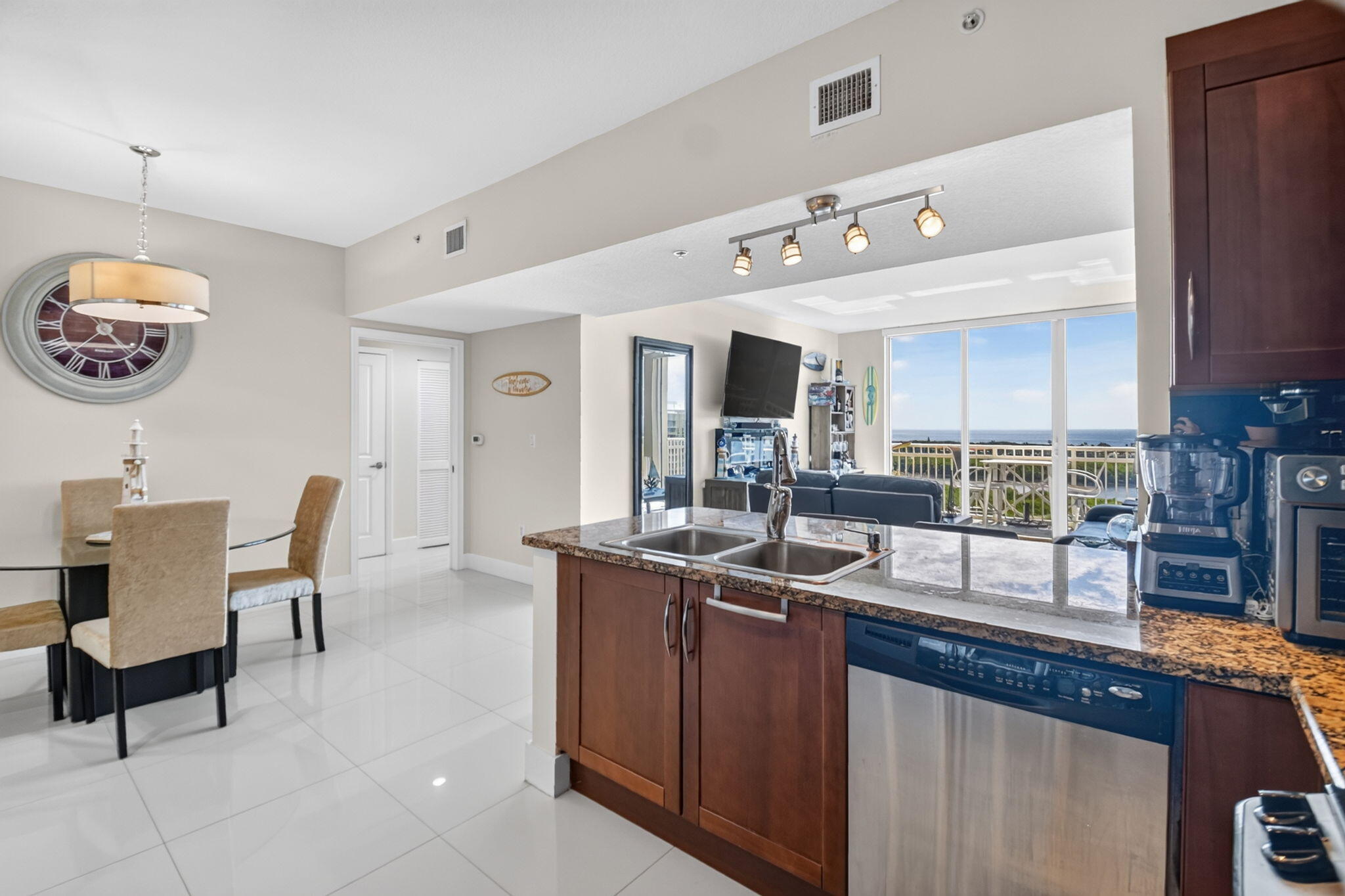 CASA COSTA CONDO - Residential