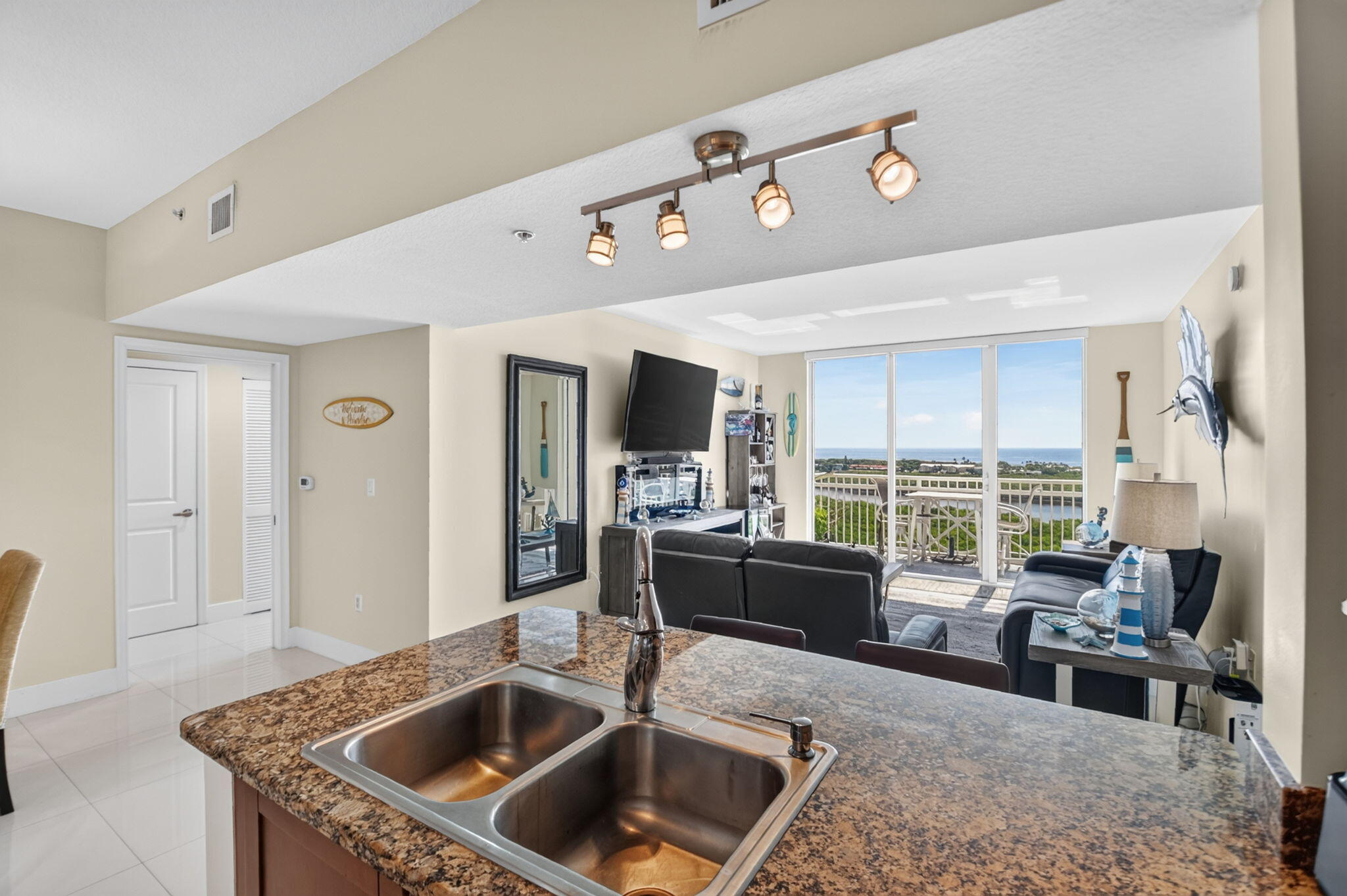 CASA COSTA CONDO - Residential