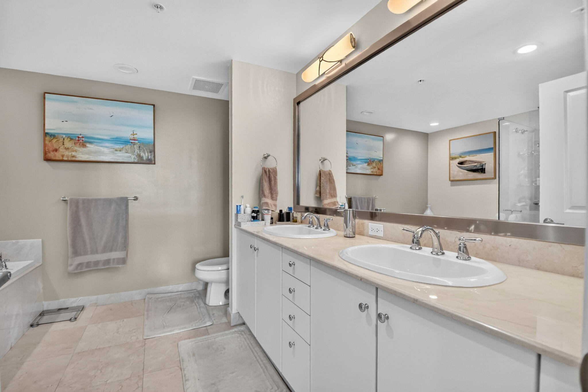 CASA COSTA CONDO - Residential