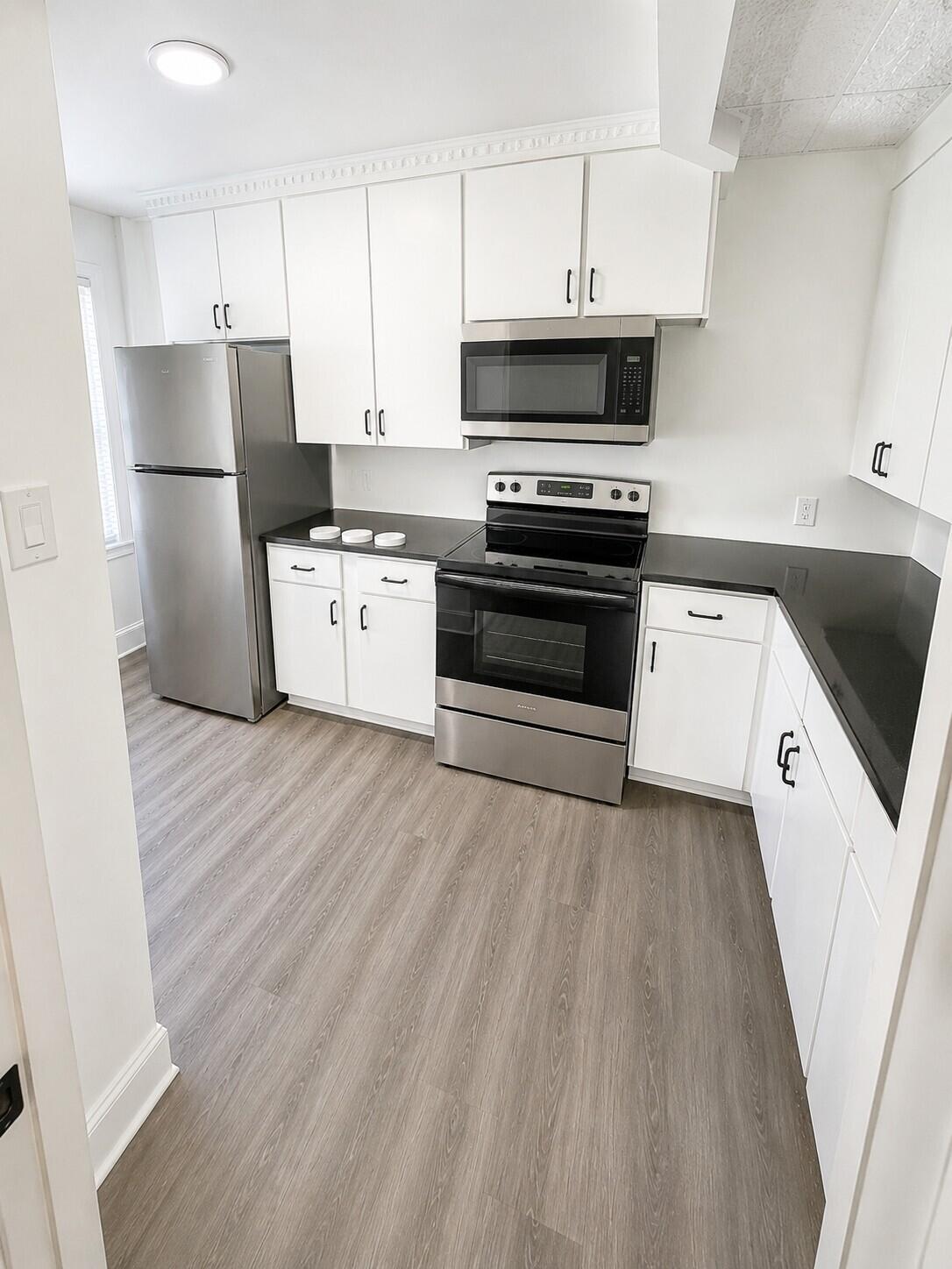 LAKE SHORE CONDO - Residential Lease