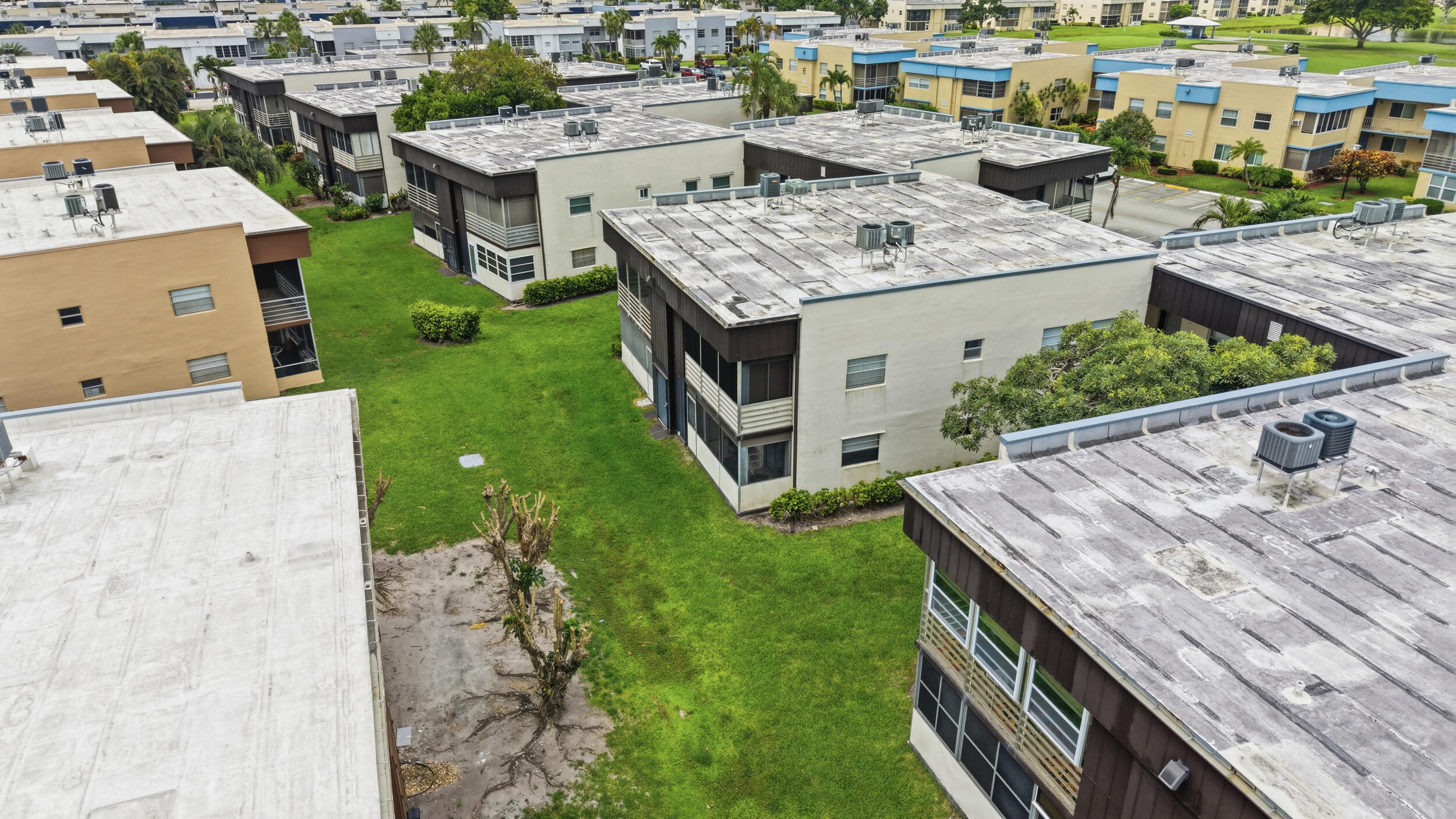 Kings Point Golf & Country Club - Residential Lease