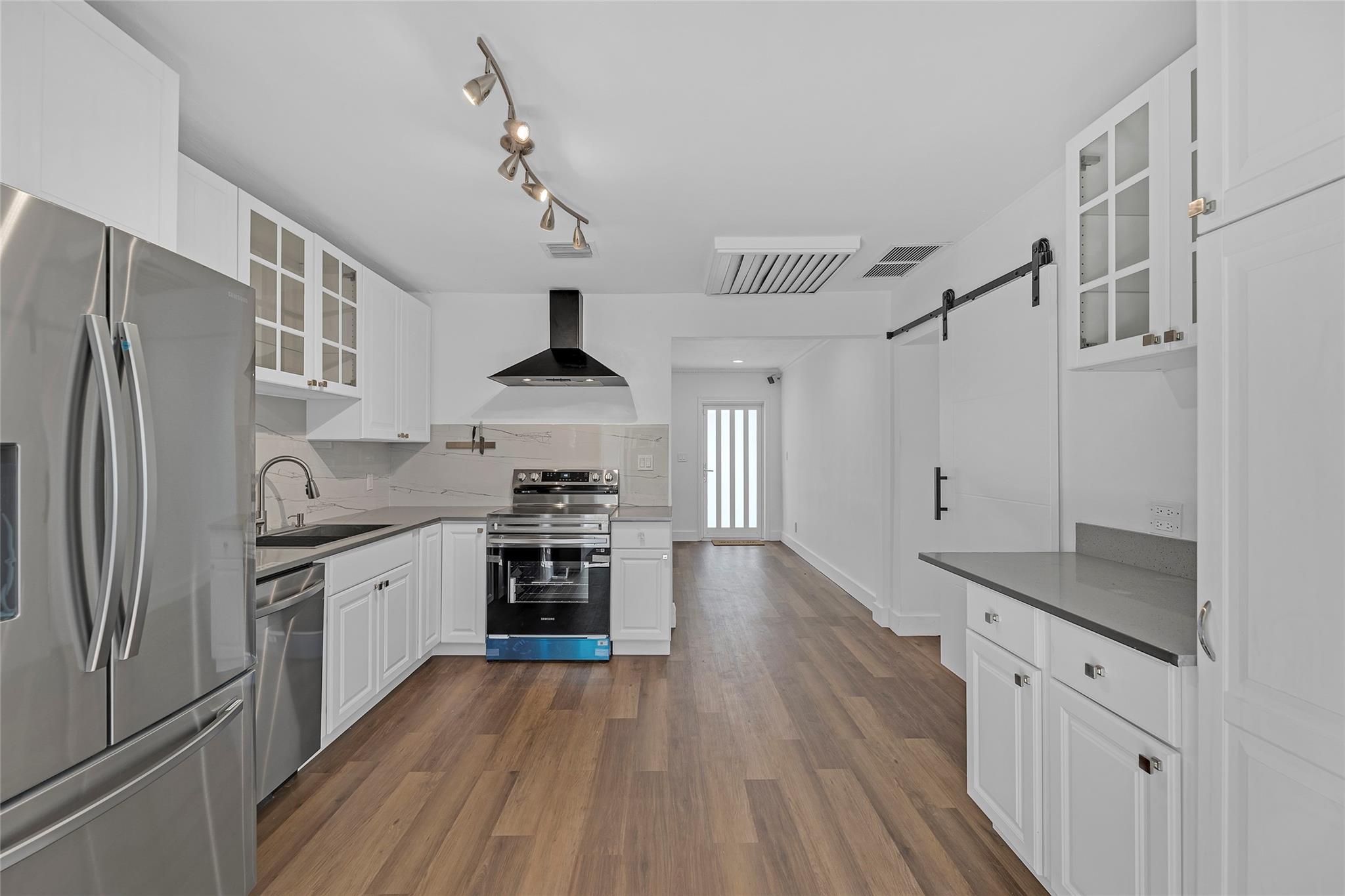 HOLLAND SUB NO 2 - Residential