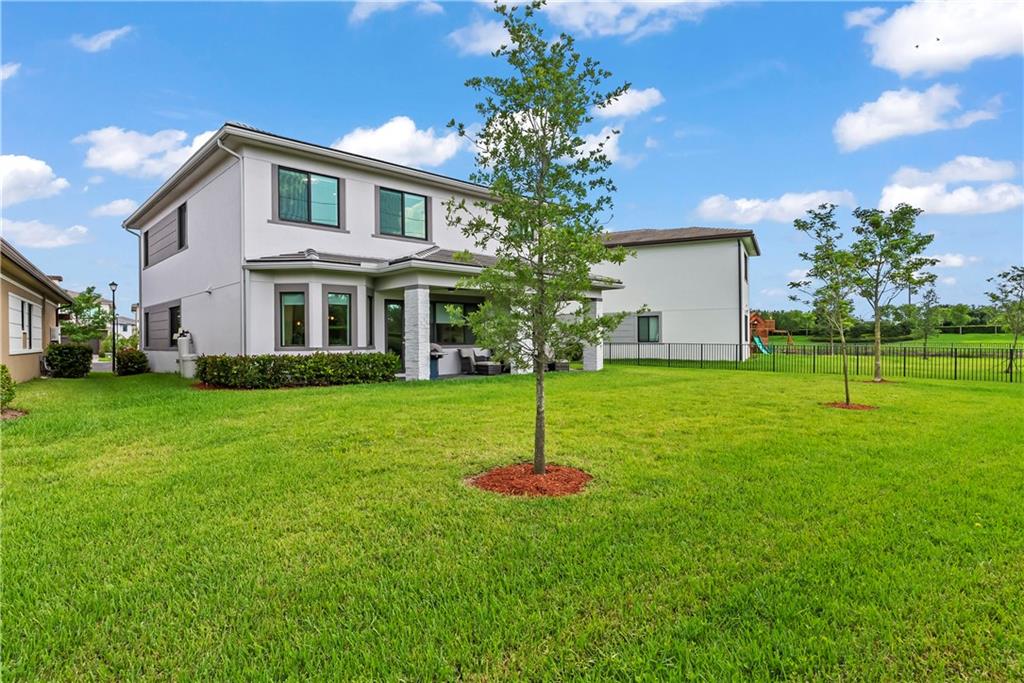 Cascata at Miralago - Residential