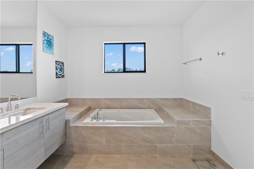 Cascata at Miralago - Residential