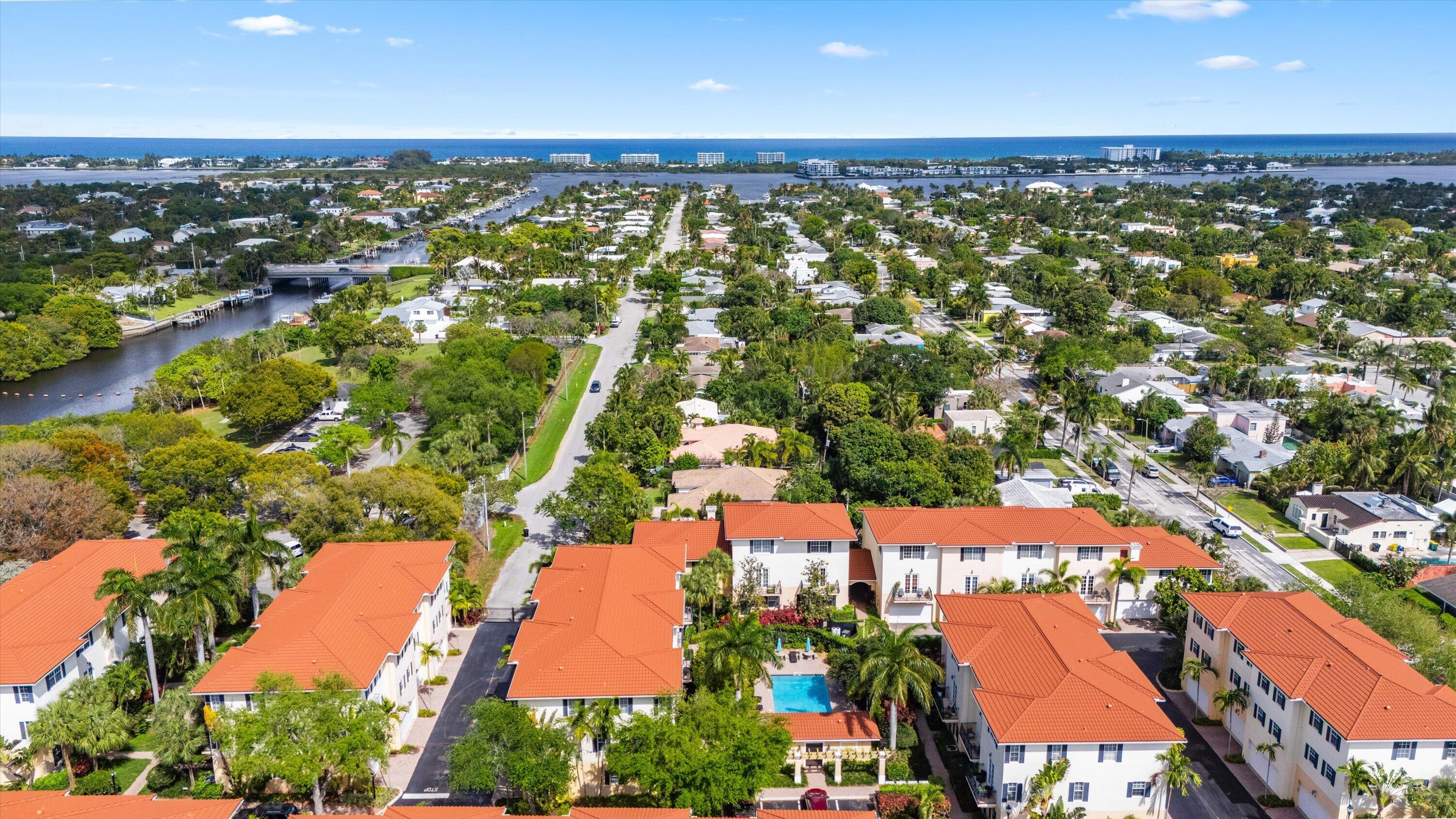 COURTYARDS OF LAKE WORTH 2 - Residential