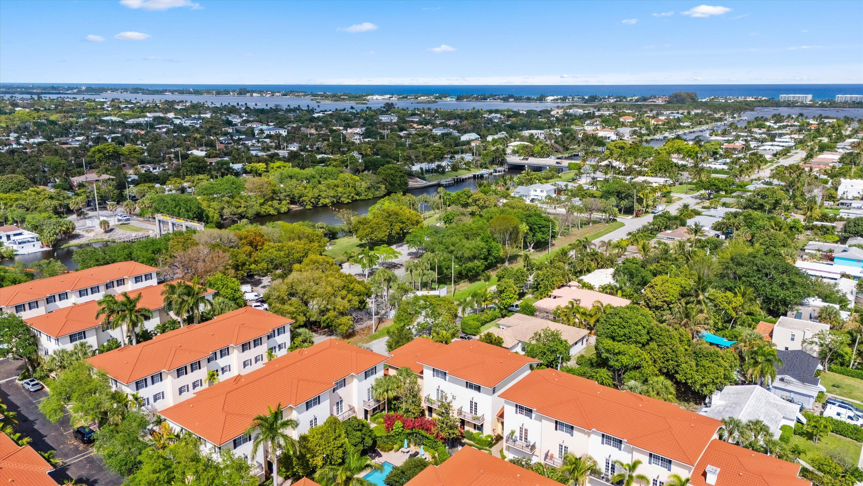 COURTYARDS OF LAKE WORTH 2 - Residential