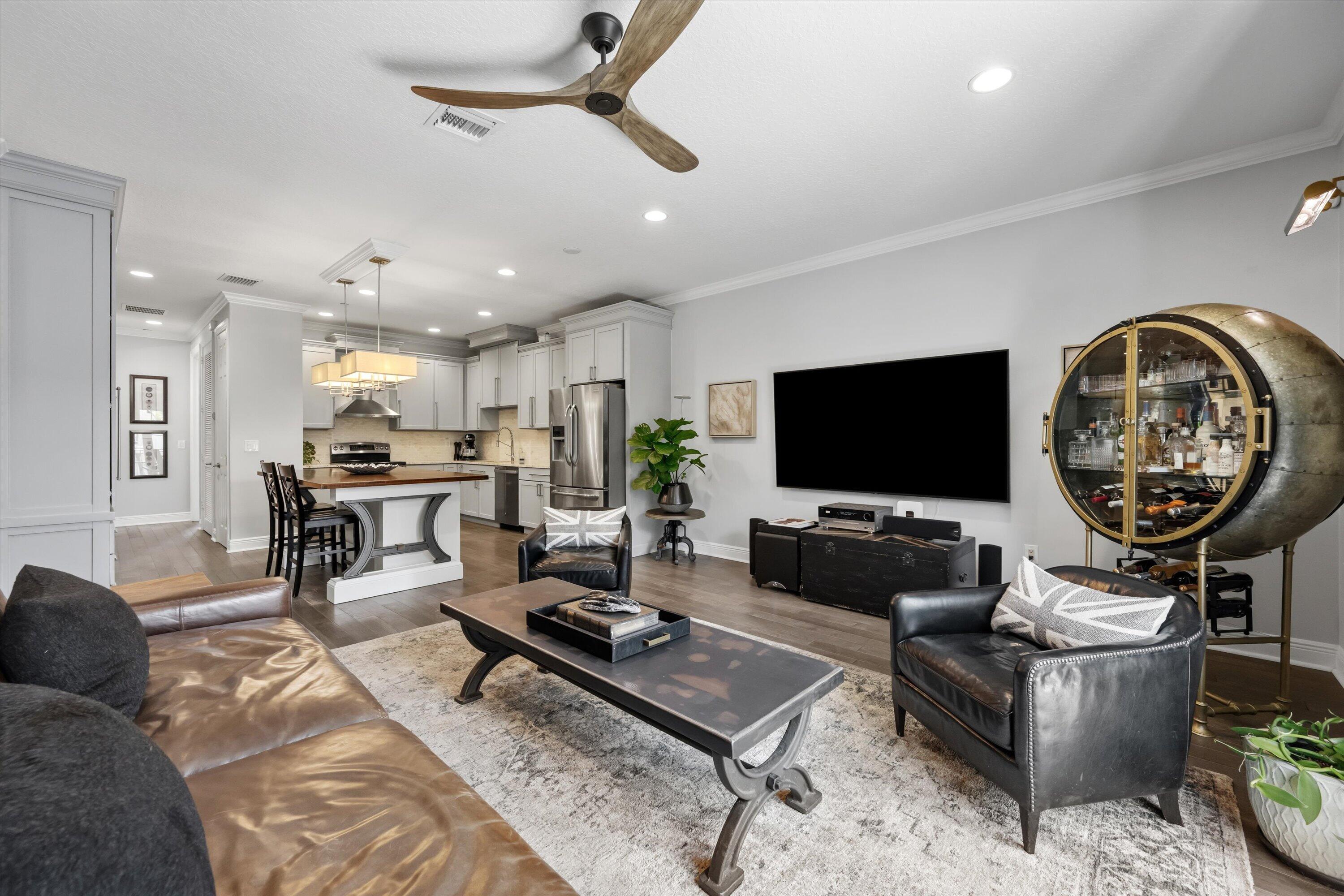 COURTYARDS OF LAKE WORTH 2 - Residential