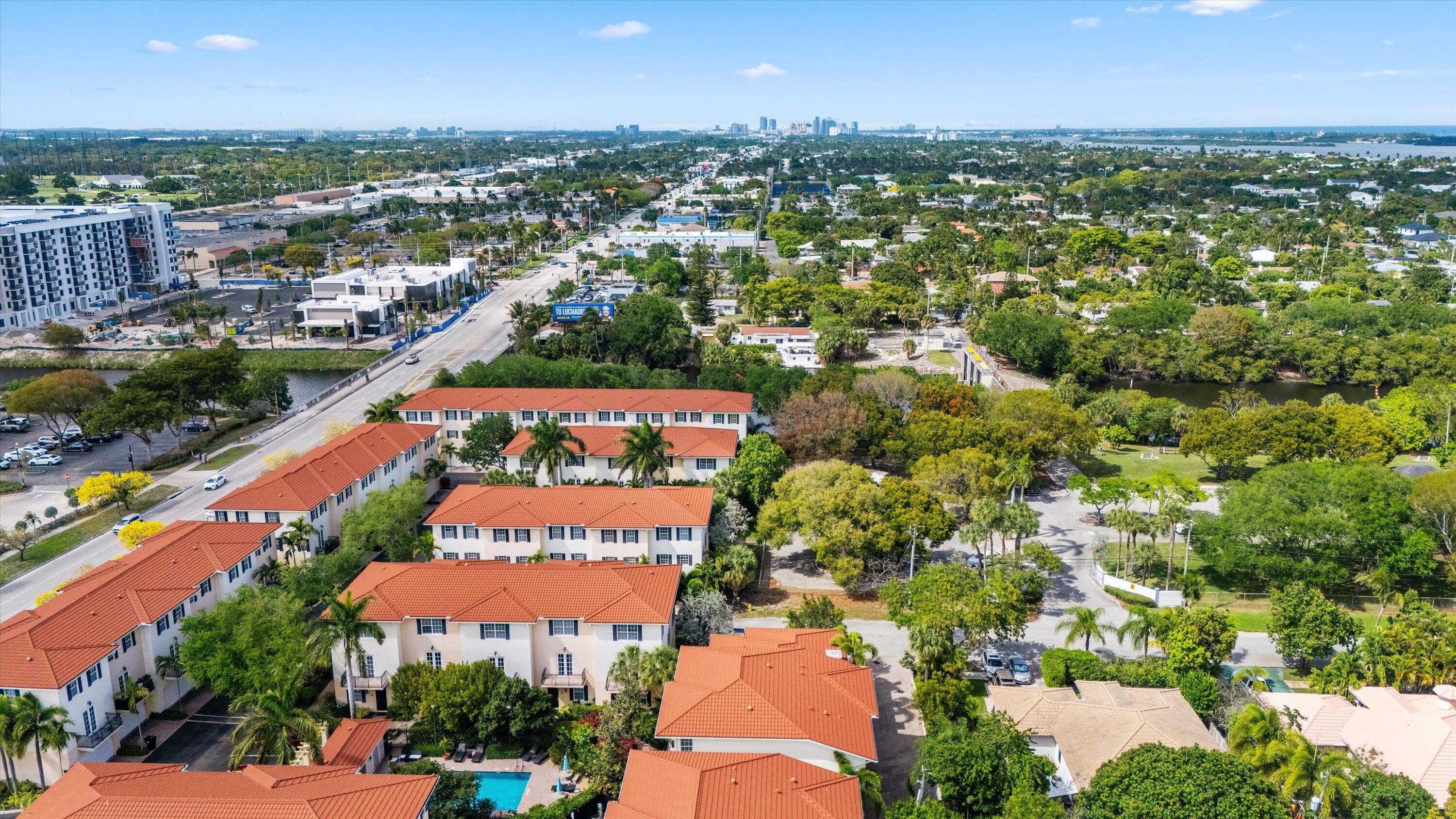 COURTYARDS OF LAKE WORTH 2 - Residential