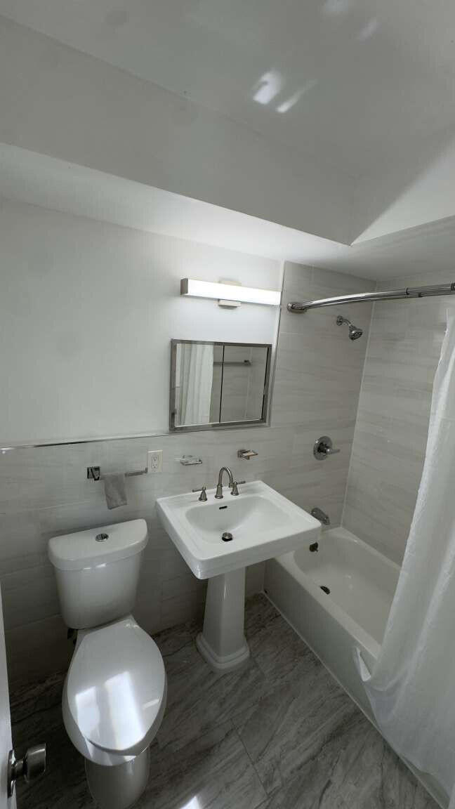SUNRISE HARBOUR REV - Residential Lease