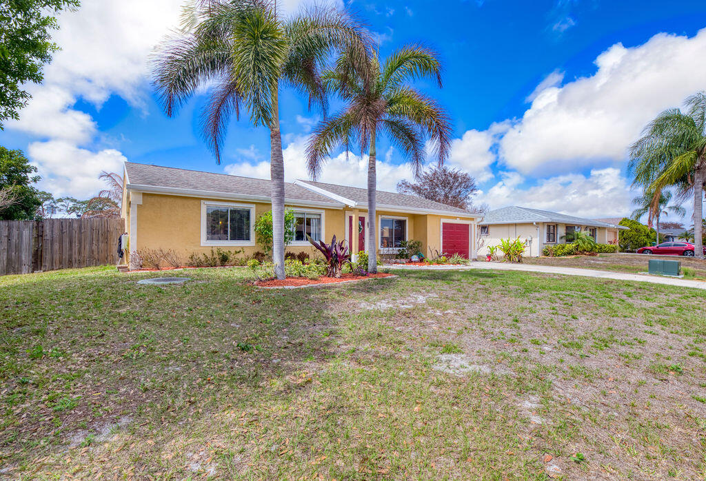 PORT ST LUCIE SECTION 18 - Residential