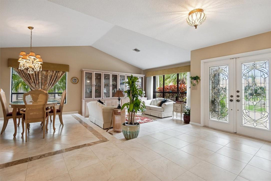 Pine Ridge 112-37 B - Residential