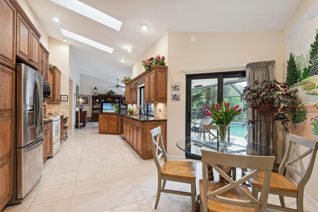 Pine Ridge 112-37 B - Residential