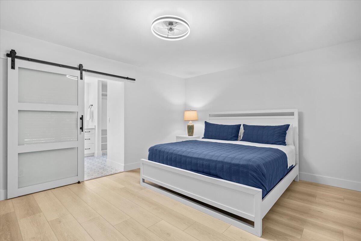 GOLF VILLAS - Residential