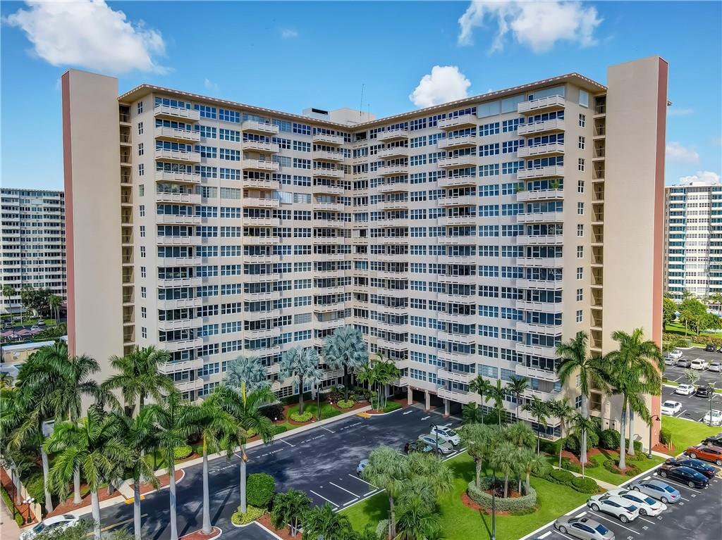 Coral Ridge Towers - Residential