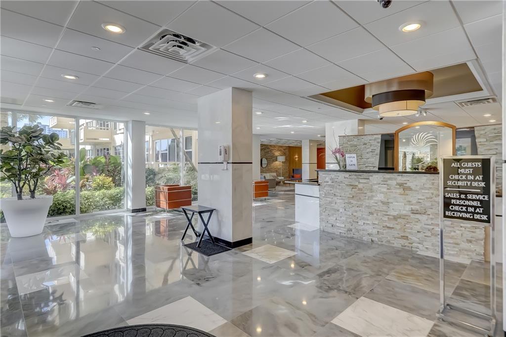 Coral Ridge Towers - Residential