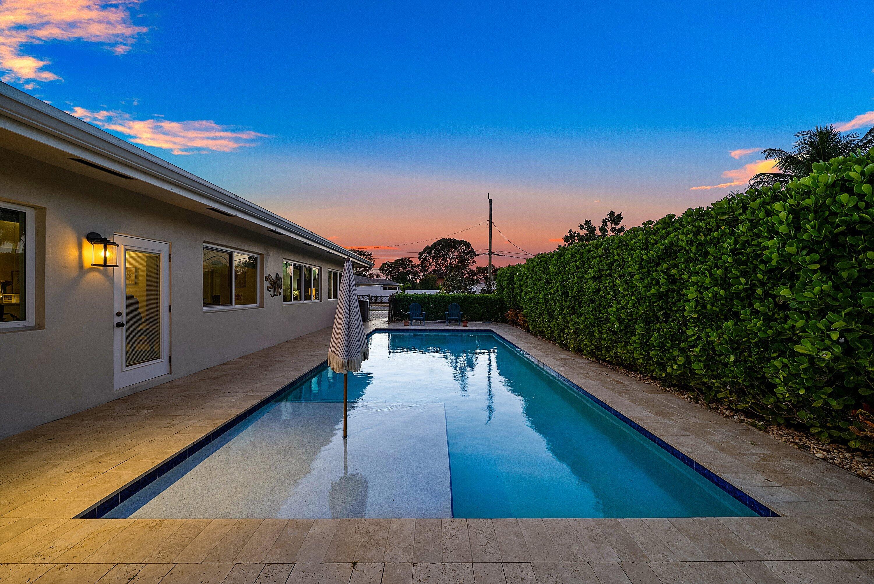 HILLSBORO HEIGHTS - Residential