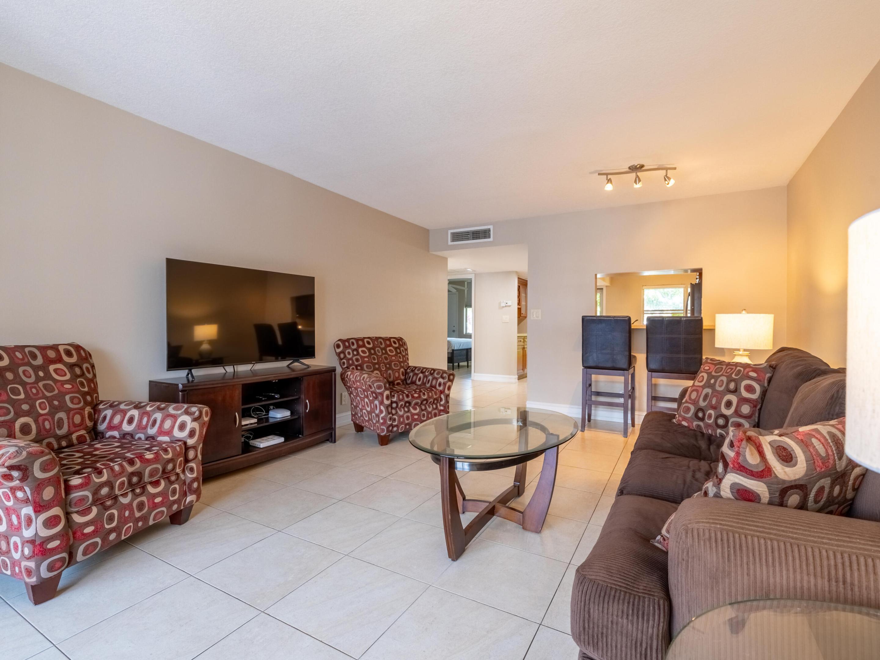 ISLAND CLUB THREE CONDO - Residential Lease