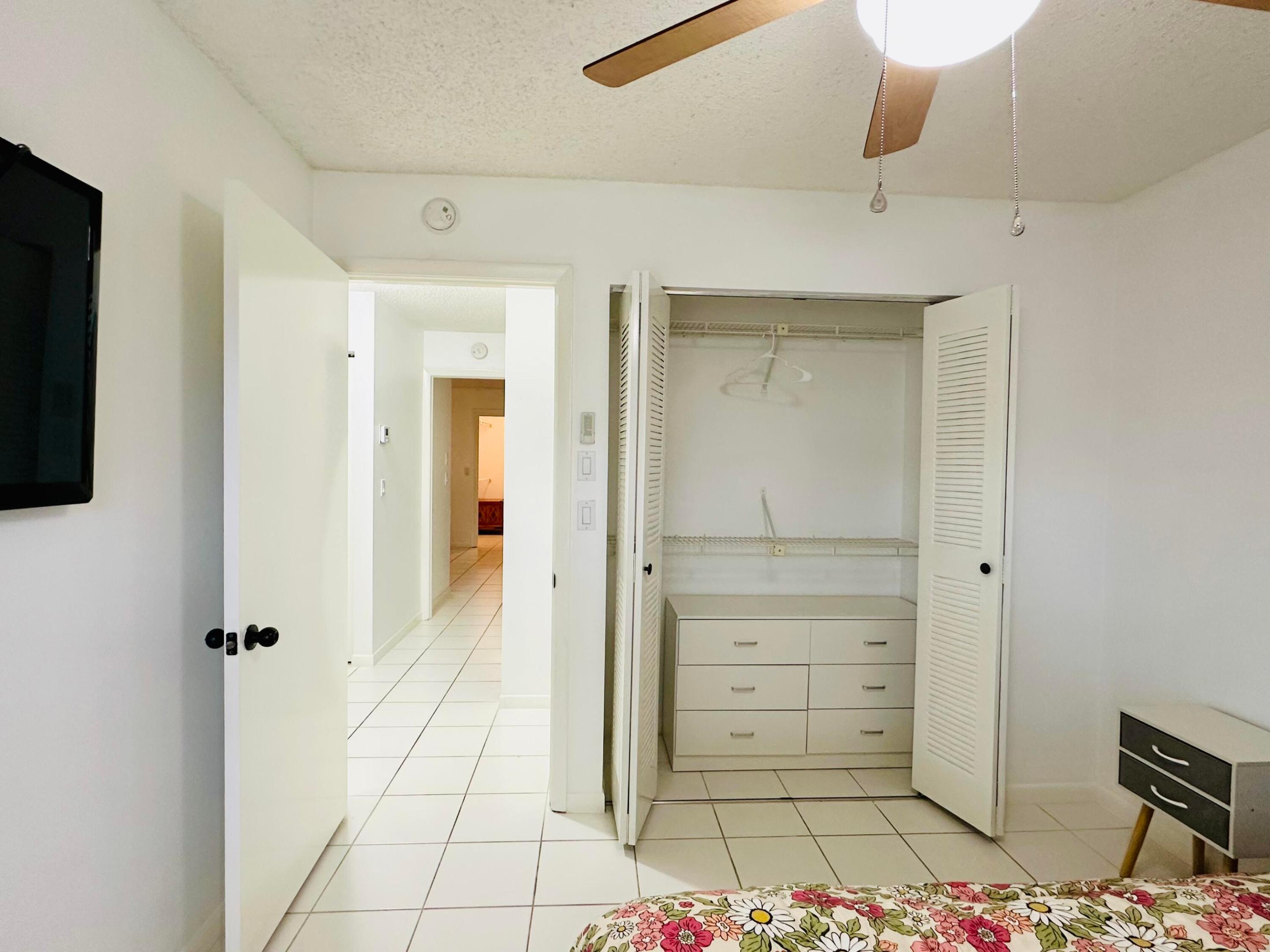 KINGS POINT 13 - Residential Lease
