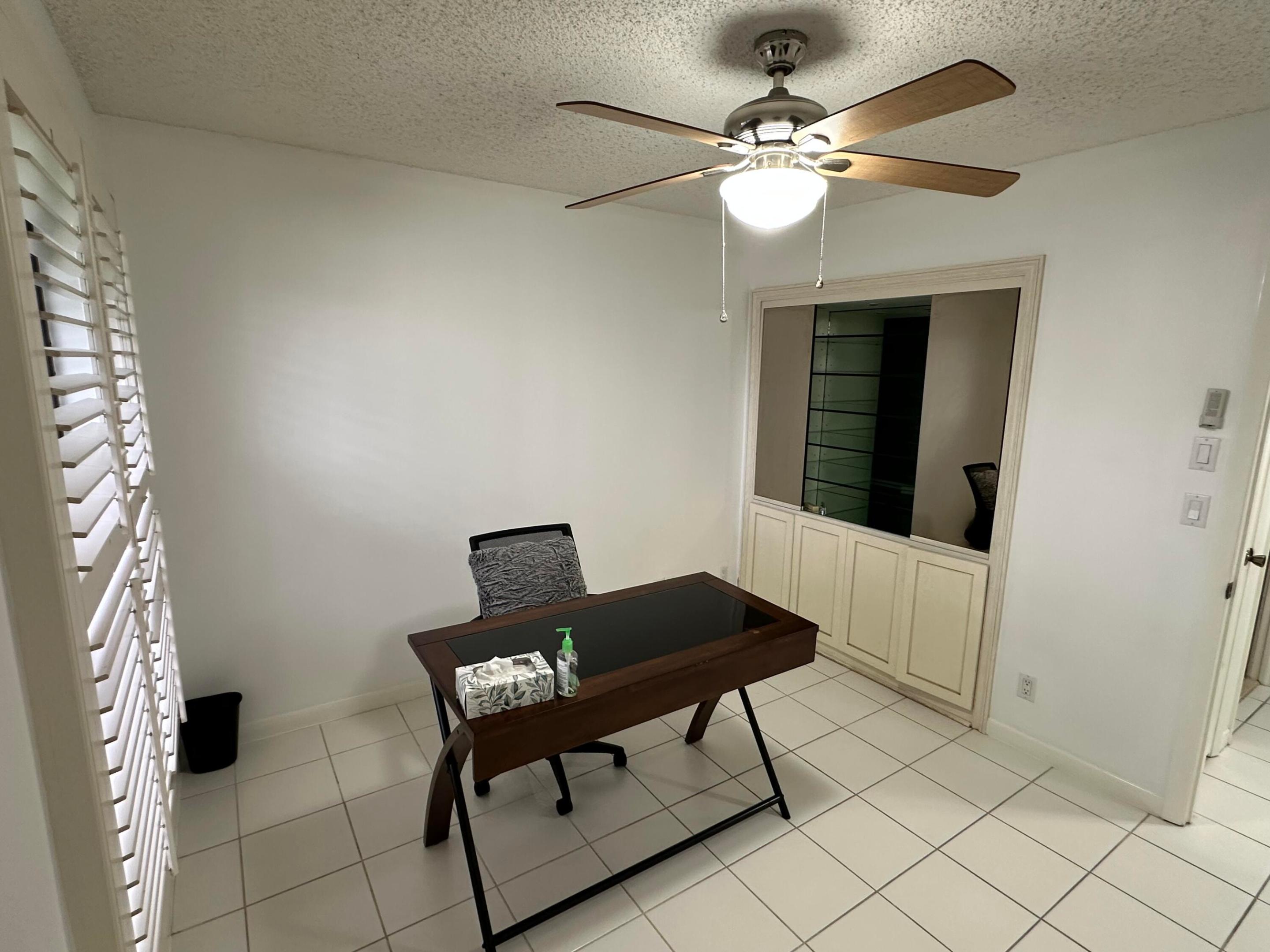 KINGS POINT 13 - Residential Lease