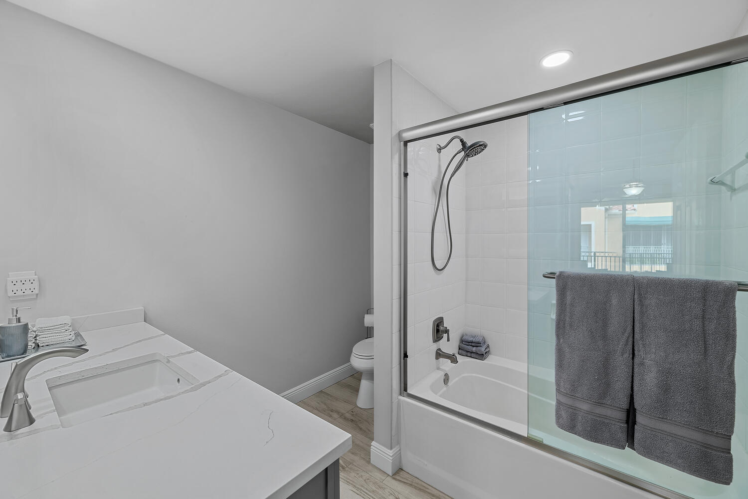 ST ANDREWS - Residential Lease