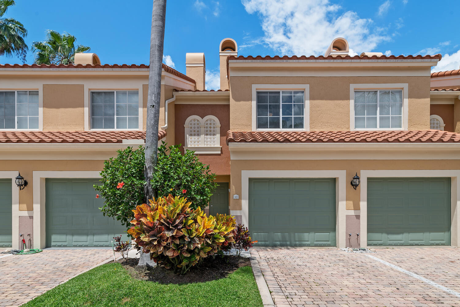 ST ANDREWS - Residential Lease