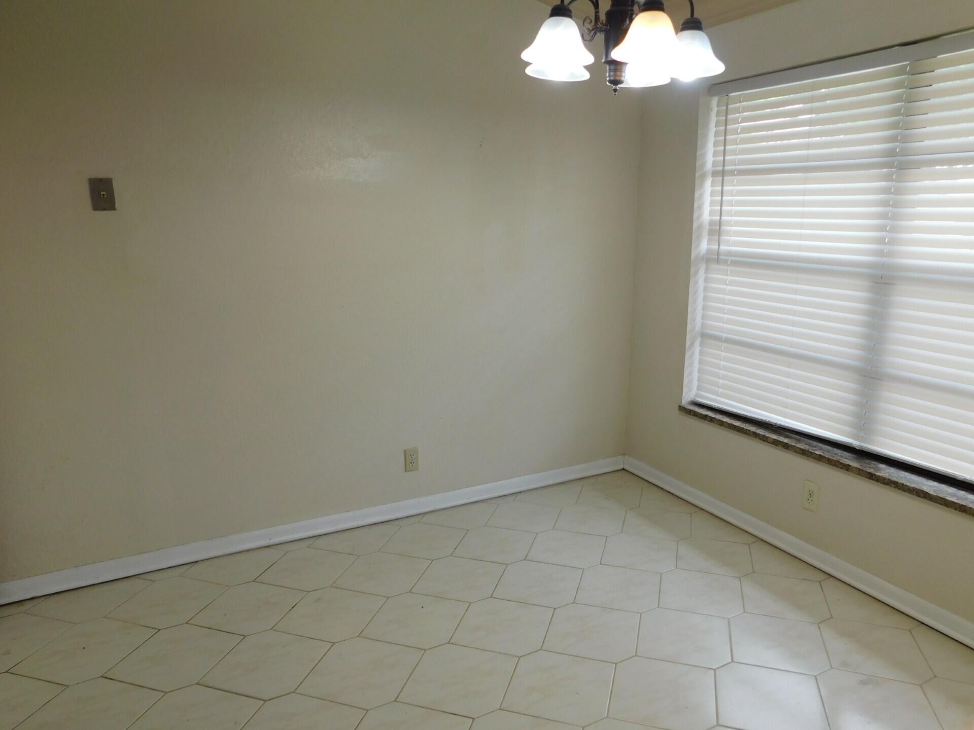 Country Greens Southpointe - Residential Lease