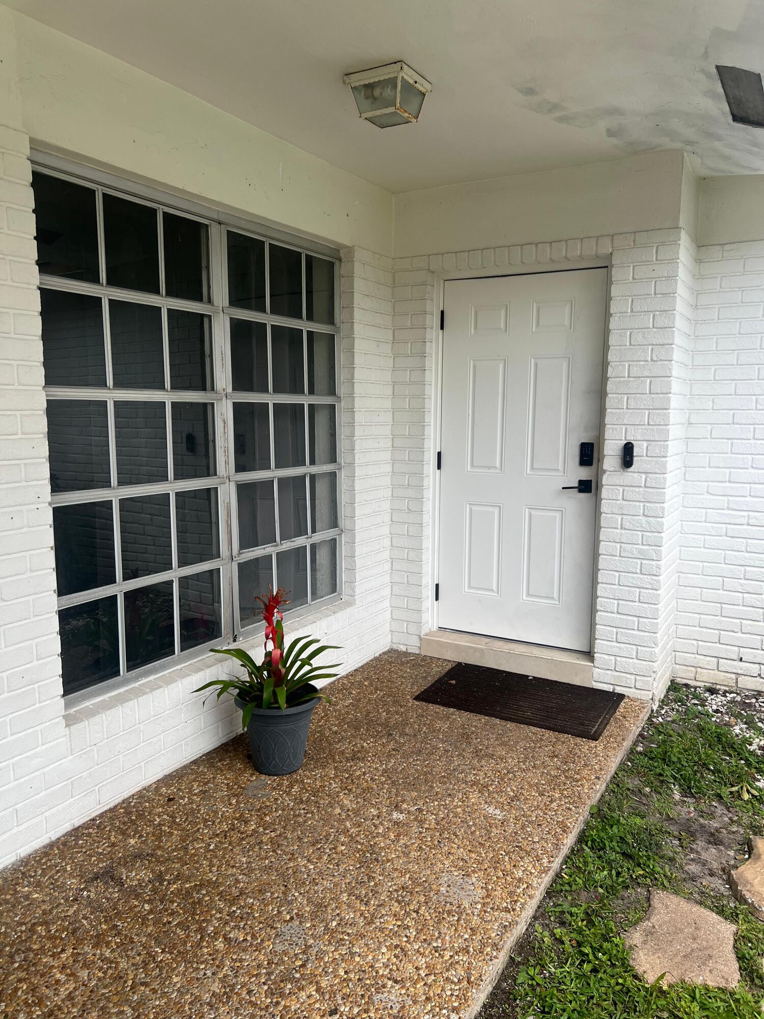 FOREST HILLS SOUTH - Residential