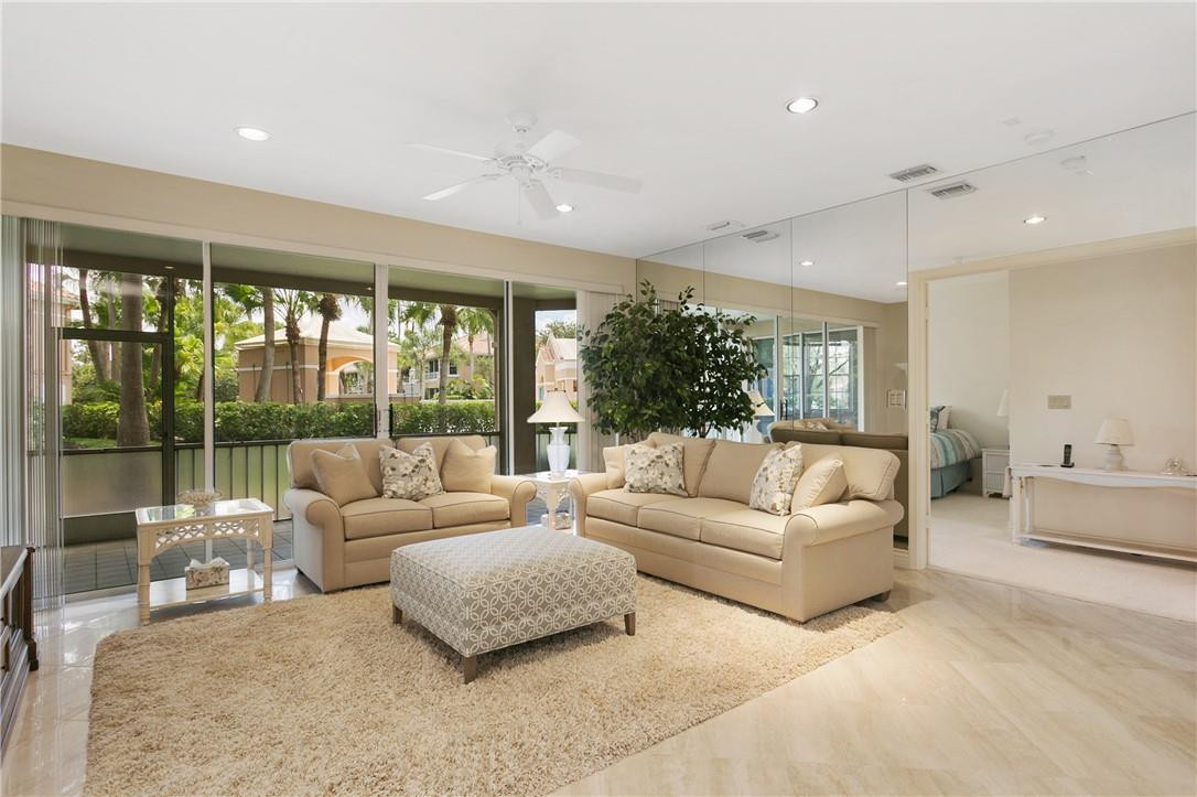 LEGENDS CONDO - Residential