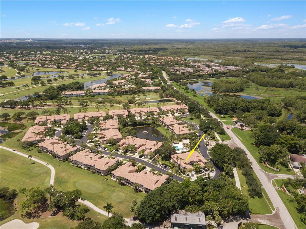 LEGENDS CONDO - Residential