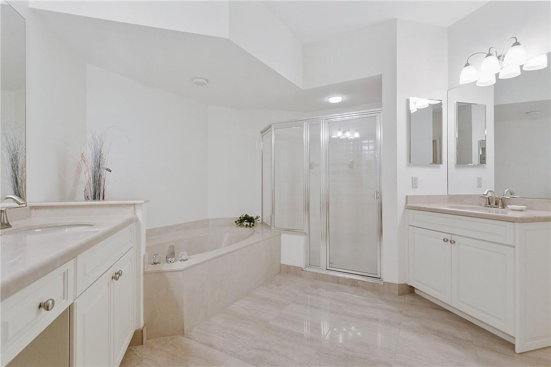 LEGENDS CONDO - Residential