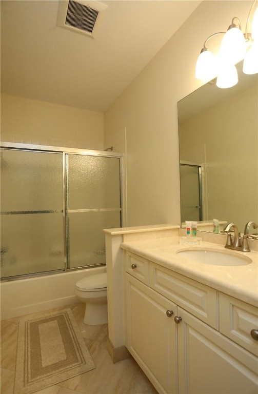 LEGENDS CONDO - Residential