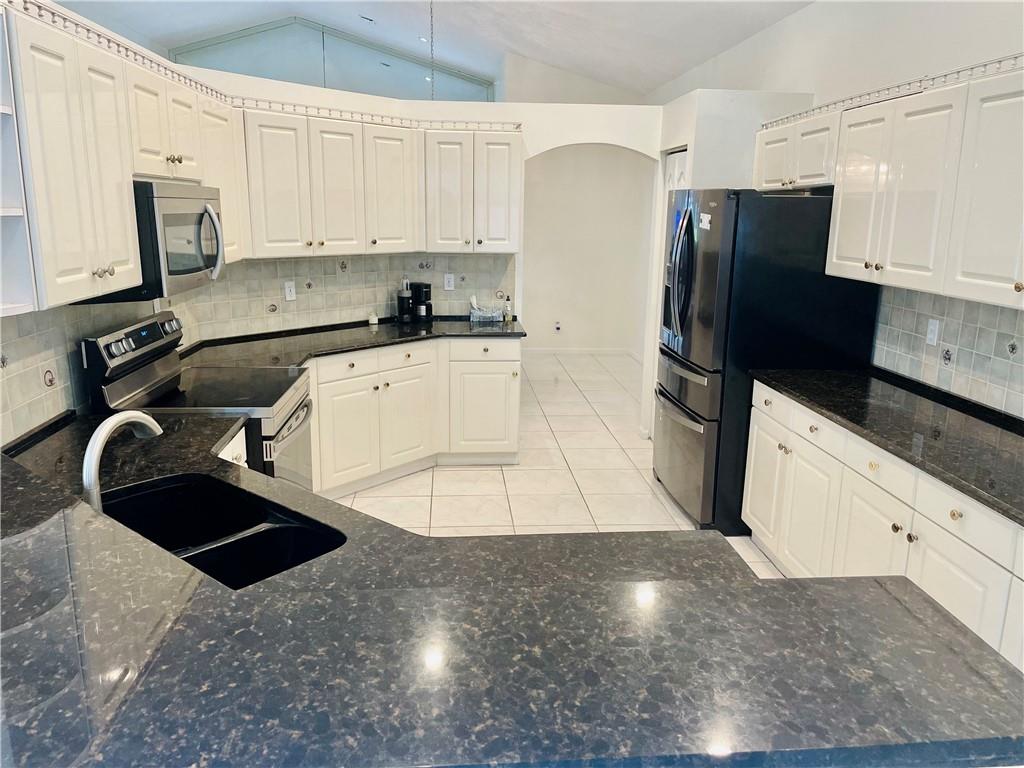 Lexington Lakes - Residential