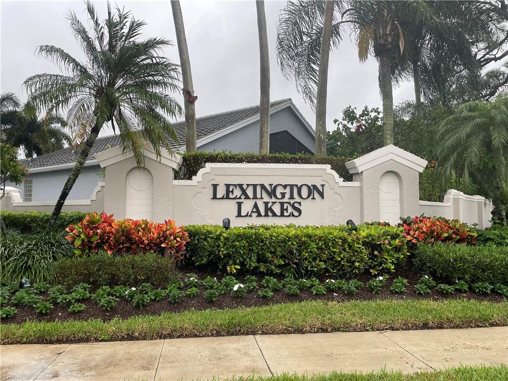 Lexington Lakes - Residential