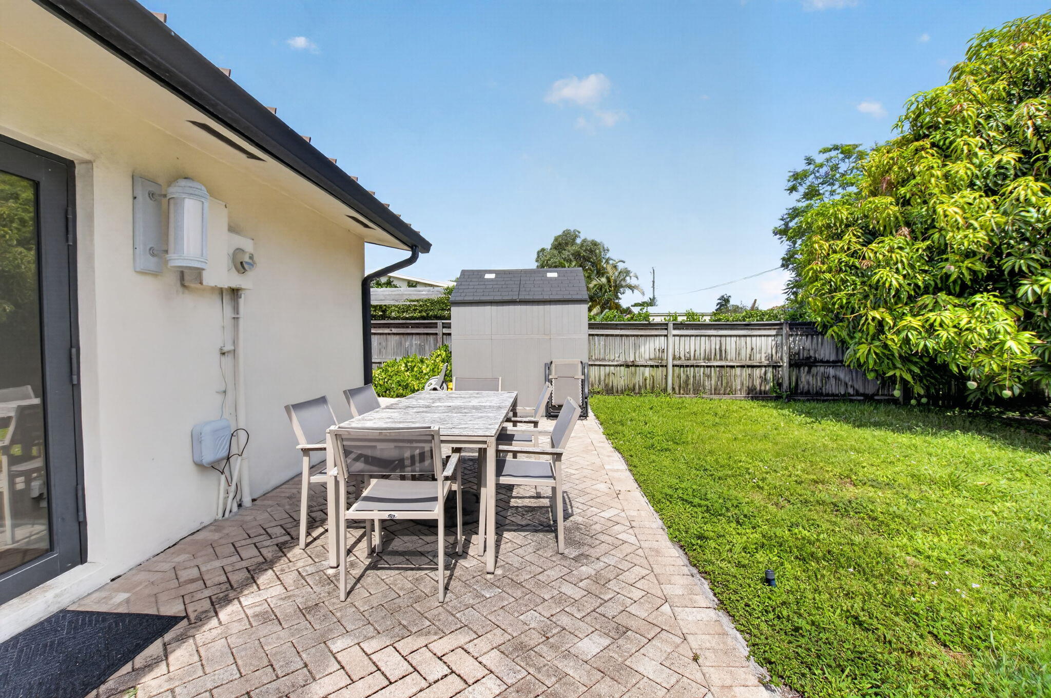 SPANISH VILLAGE - Residential Lease