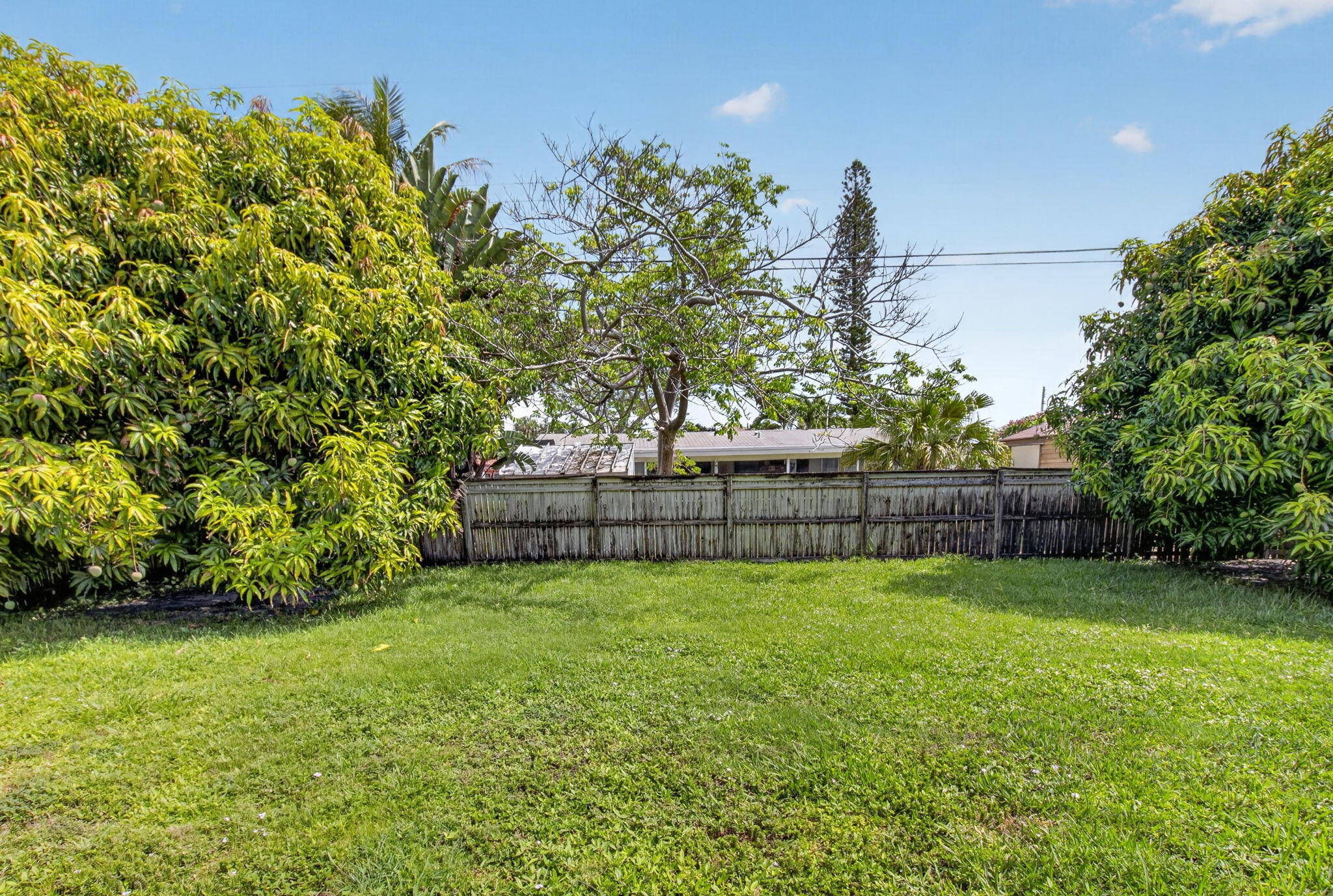 SPANISH VILLAGE - Residential Lease