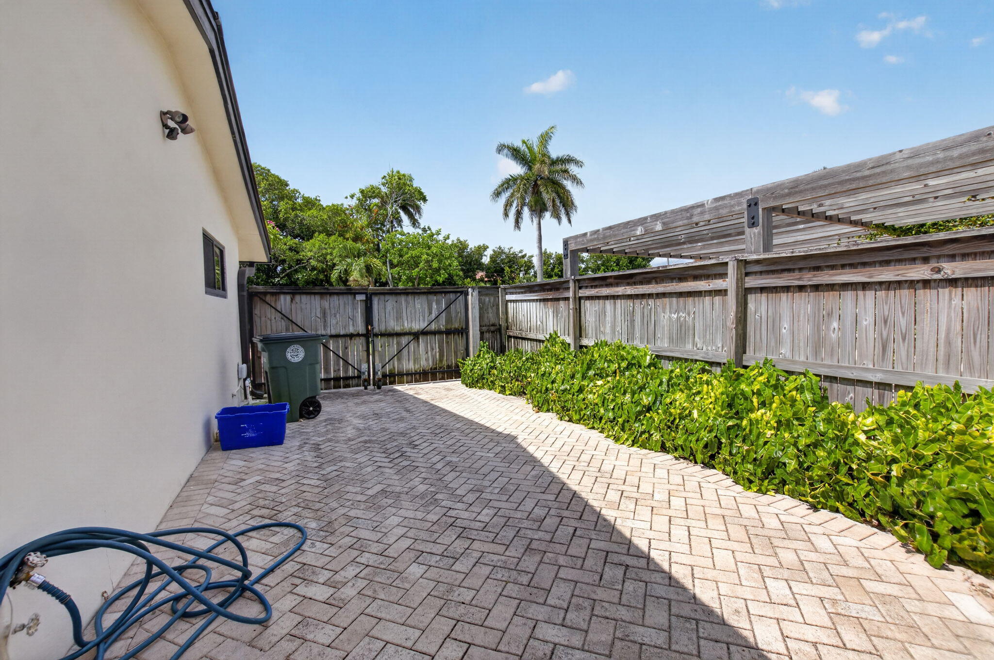 SPANISH VILLAGE - Residential Lease