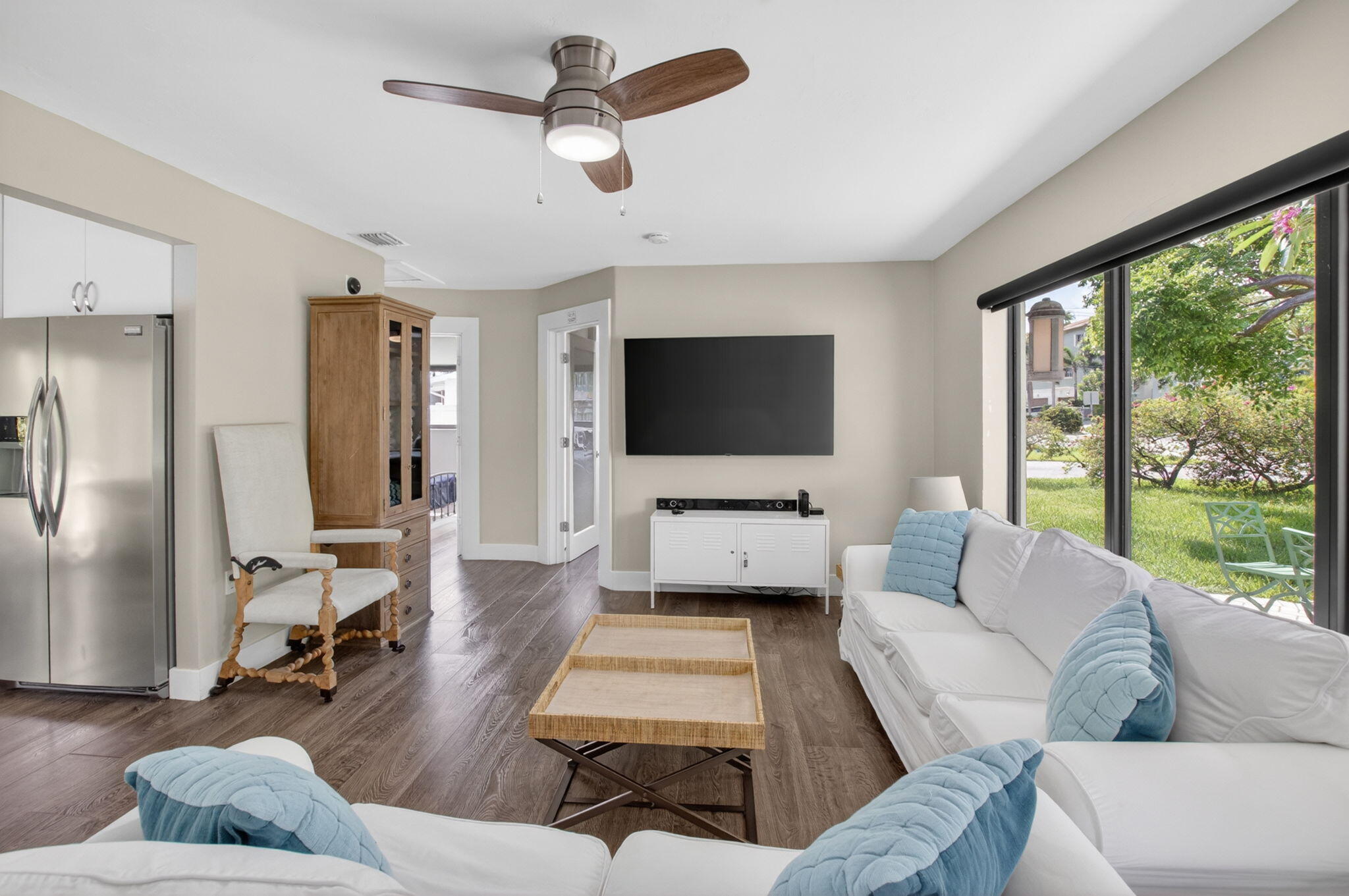 SPANISH VILLAGE - Residential Lease