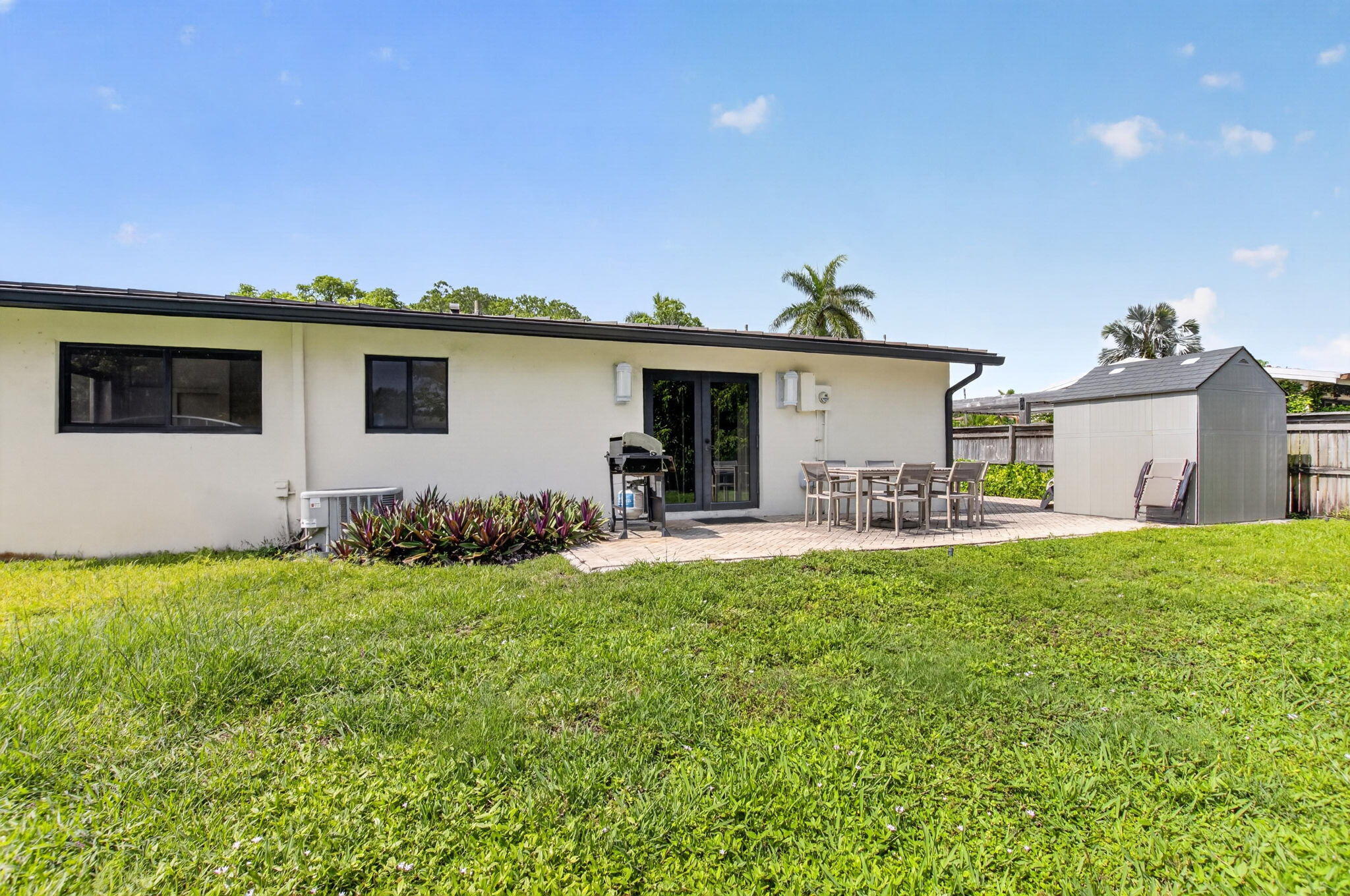SPANISH VILLAGE - Residential Lease