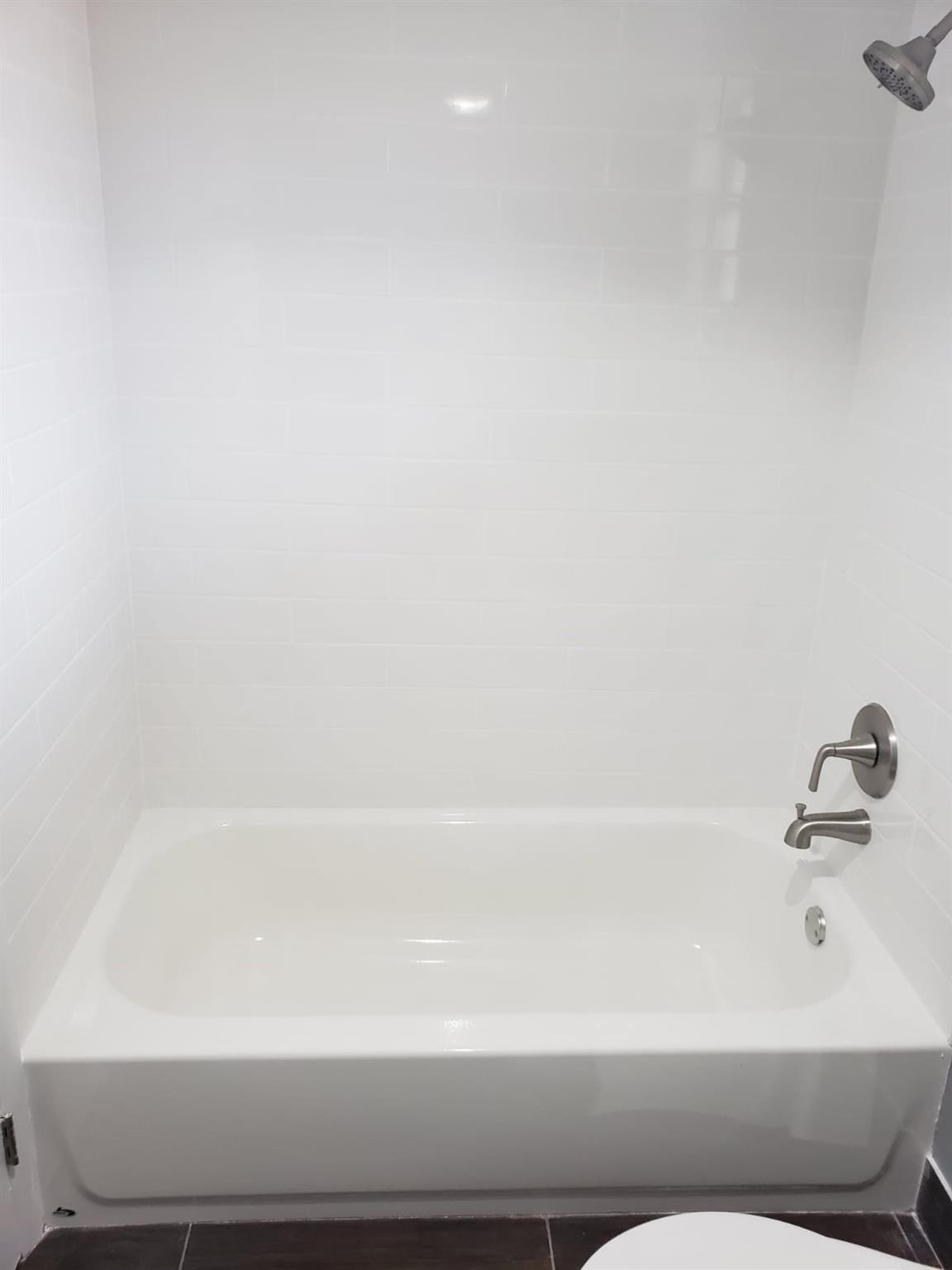 POLYNESIAN GARDENS CONDOMINIUM - Residential Lease