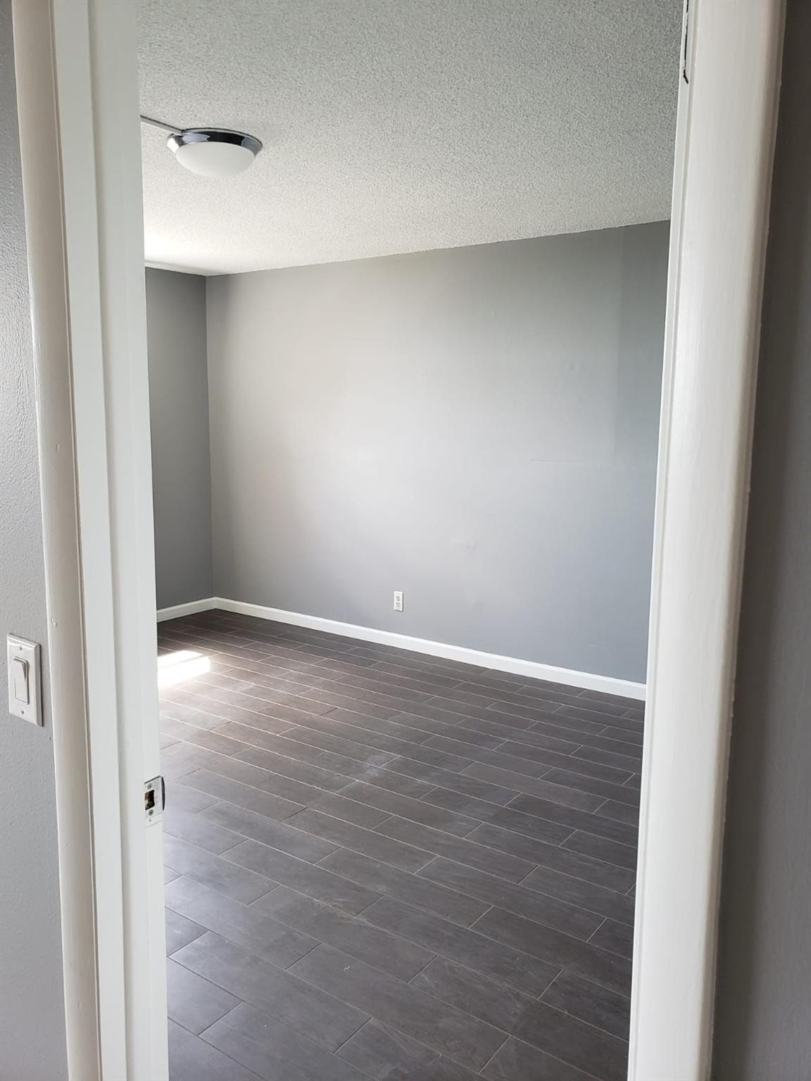 POLYNESIAN GARDENS CONDOMINIUM - Residential Lease