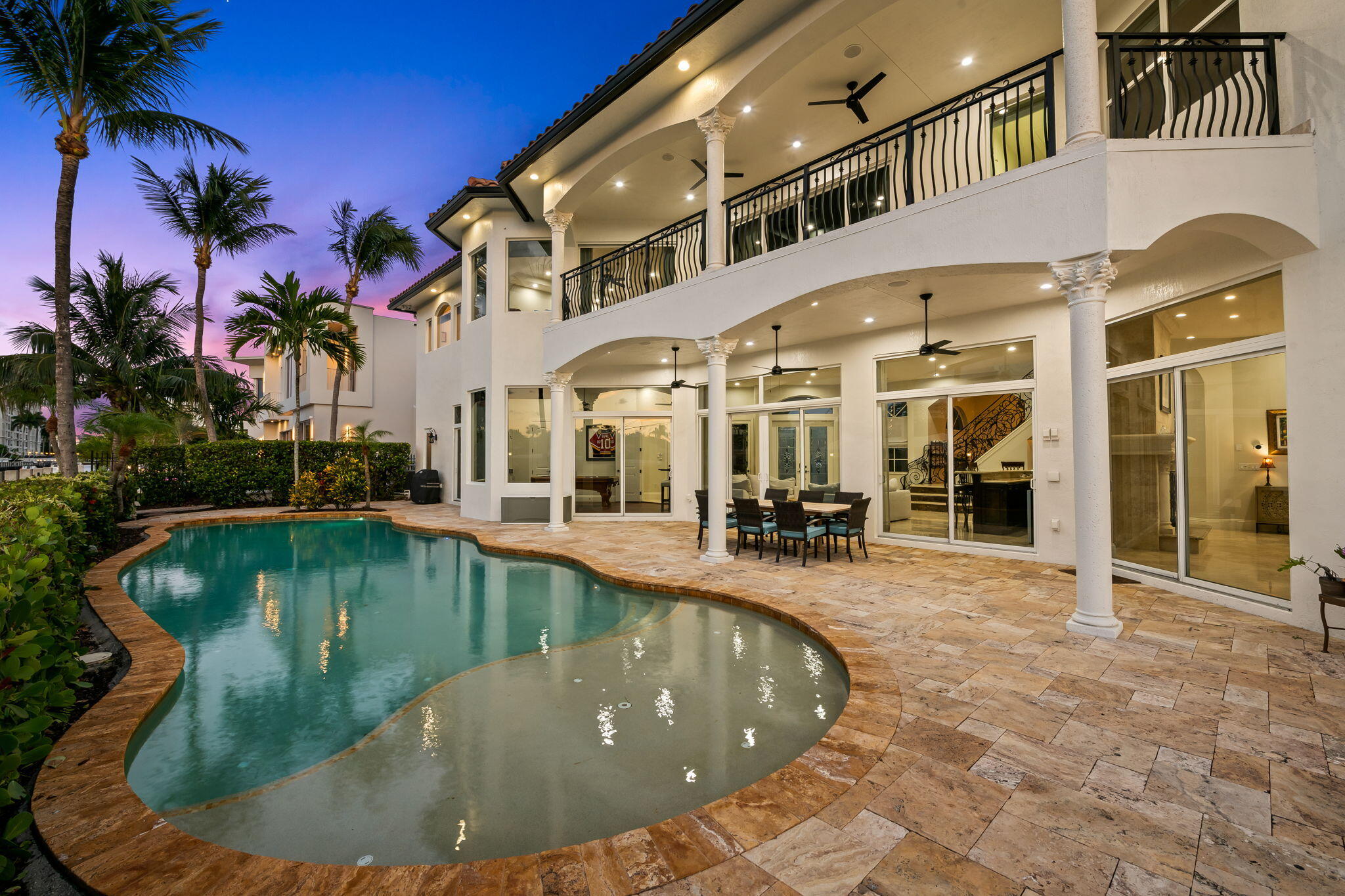 COUNTRY CLUB ISLES - Residential