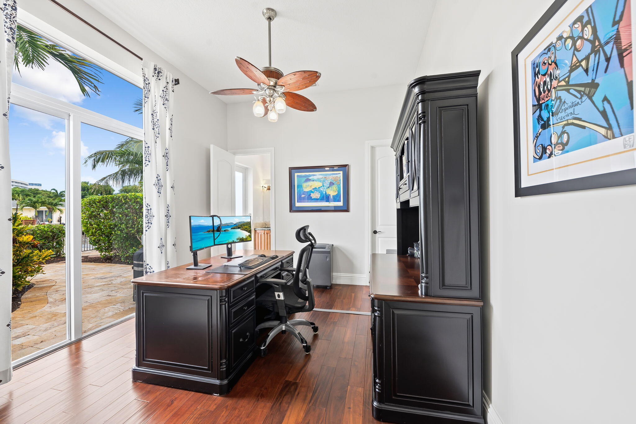 COUNTRY CLUB ISLES - Residential