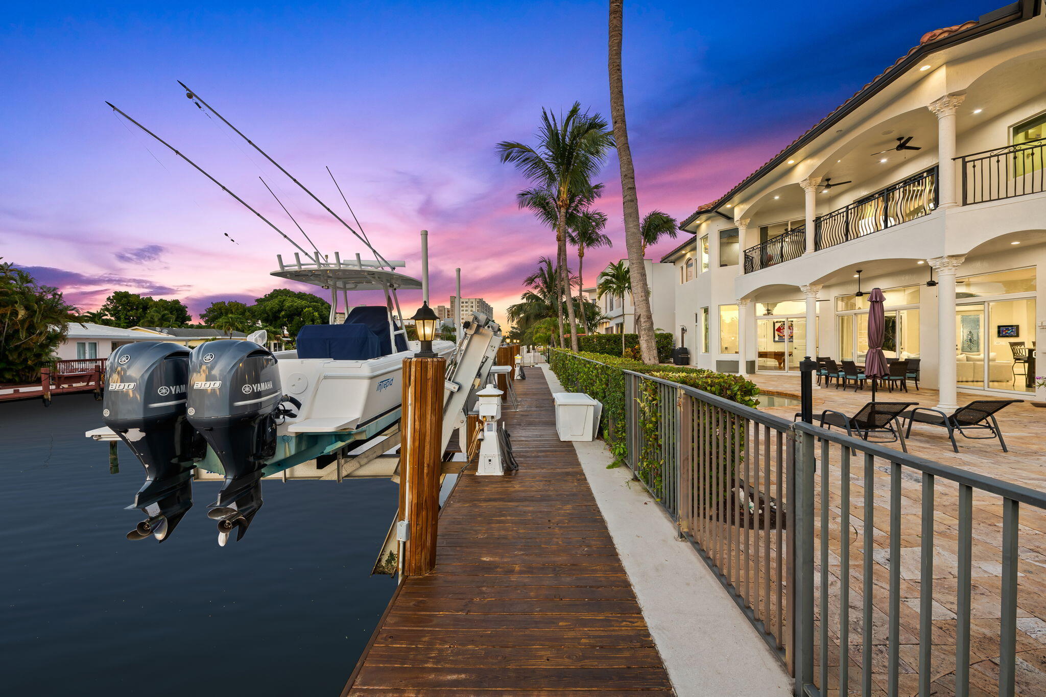 COUNTRY CLUB ISLES - Residential
